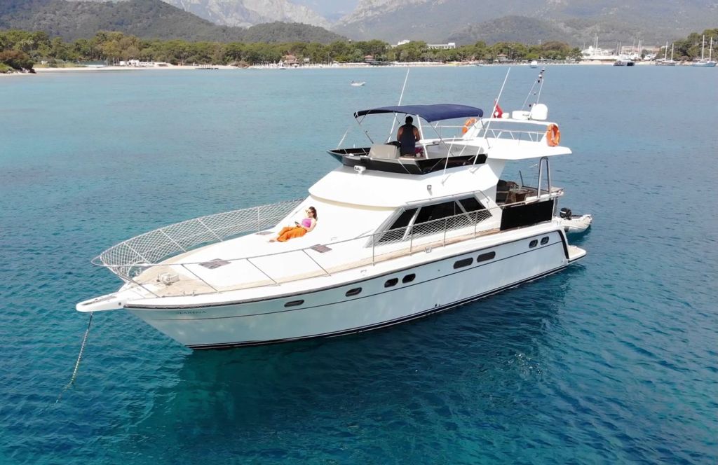 Yacht rental in Antalya